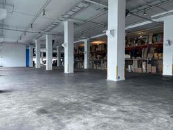 Tuas Avenue 10 (D22), Warehouse #586602331